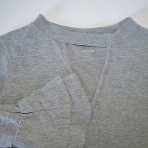 Alya Gray Long Sleeve Top Bell Sleeve Cut Out Mock Neck‎ Academia Balletcore